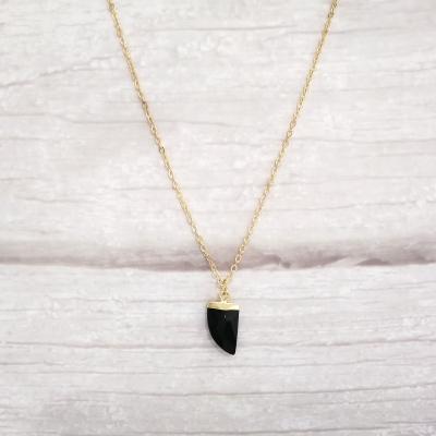 China Natural Stone Wolf Tooth Pendant Necklaces Romantic Crescent Moon Moonstone Croissant Choker Necklace for Women for sale