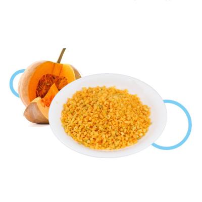 China FYFD005V Top Healthy Dry 5*5*5mm Freeze Dried Vegetable Freeze Dried Carved Pumpkin for sale