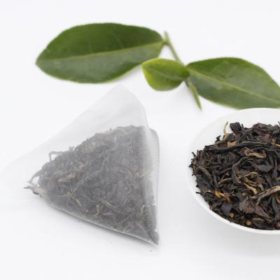 China Hot Selling BTB004 Zheng shan Xiao zhong SouChong Natural Decaffeinated Lapsong Smoked Chinese Black Tea Bag for sale