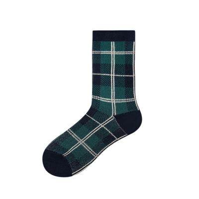 China QUICK DRY hot sale new cute plaid thongs cotton thick warm women thongs girl multicolor socks for sale