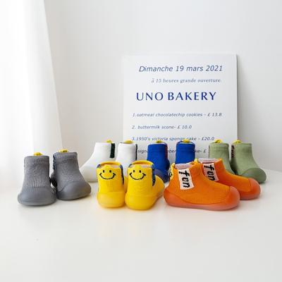 China New Products Antibacterial Baby Sock Putter Children Warm Baby Shoes Easy To Put On Baby Bumps Anti Put Shoes for sale