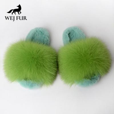 China Wholesale Lightweight Winter Custom Women Green Warm Fluffy Fur House Slippers Real Fox Fur Slides Slippers Ladies for sale