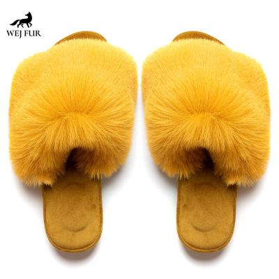 China Super Soft Fashion Black Fox Lightweight Wholesale Fur Slides Simple Home Fur Slides Fluffy Flat Sandals for sale