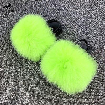 China Winter Soft Furry Bedroom Lightweight Warm Selling Kid Kids Fox Fur Pompom Slippers for Women and Kids for sale