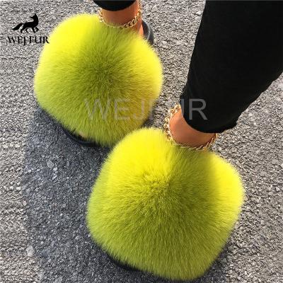 China Women's Winter Bedroom Raccoon Fur Fluffy Slippers Women's Shoes Women's Warm Flat Plush Custom Made Wholesale Lightweight Sandals Large for sale