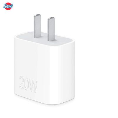 China Mobile Phone USB-C Type-C 18W 20W Wholesale Fast Charging Pad Power Adapter Charger Palladium For iPhone 12 for sale