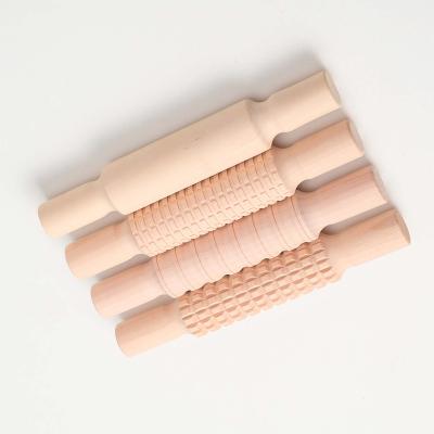 China Sustainable Rolling pin household non-stick children's small four-piece rolling noodle set for sale