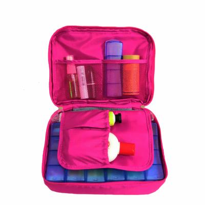 China Travelsky Polyester Durable Travel Makeup Cosmetic Organizer Pouch Hanging Toiletry Bag For Men for sale