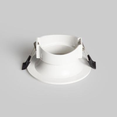 China Modern Plastic PC Spot Light COB 7W 9W Led Mr16 Lamp Frame Spotlight Housing View for sale