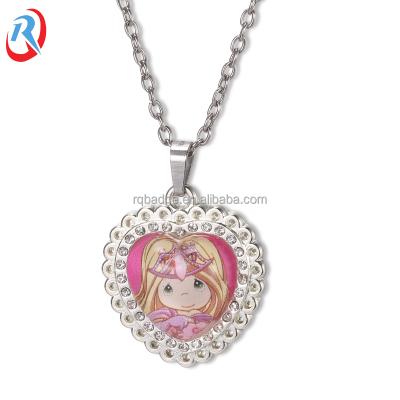 China CLASSIC Metal Craft Custom Logo Jewelry Tags Engrave Round Charm Metal Pendants for sale