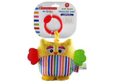 Chine Le bébé infantile sûr de Teether de hibou/poissons de peluche joue avec les tissus colorés par arc-en-ciel à vendre