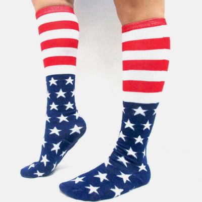 China Viable USA red white blue thongs american flag knee high socks, adult flag novelty socks for men, national flag pattern knee socks for sale