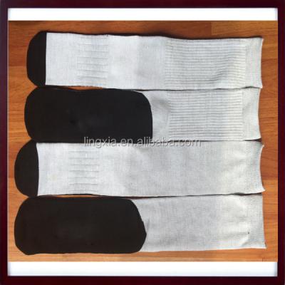 China Breathable Socks Wholesale Polyester Black Sole Plain White Socks For Printing , Black Based Chat White Socks With Black Bottom for sale