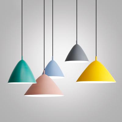 China Nordic Simple Modern Simple Modern Living Room LED Lamp Kitchen Pendant Light Pendant Lighting for sale