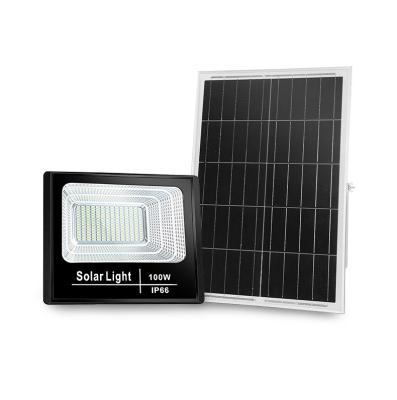 China Aluminum Outdoor High Lumen 25w 40w 60w 100w 200w 300w Garden LED Solar Flood Light for sale