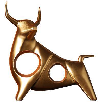 China Creative Animal Bullfighting Ornaments Living Room Porch TV Ornaments Nordic Minimalist Creative Hollow Animal Cabinet Decorative Crafts for sale