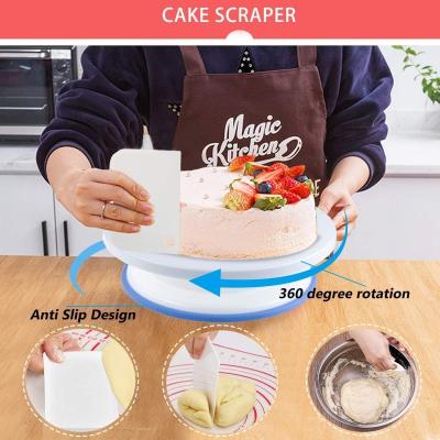 China New Kitchen 120pcs 2021 Disposable Round Cake Turntable Plastic Baking Tools and Equipment Oven Turntable For Cake for sale