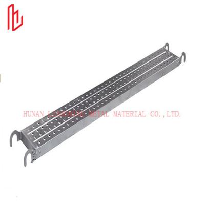 China Metal Catwalk Scaffolding Boards With Hook 240*45mm BS1139 EN12811 Standard for sale