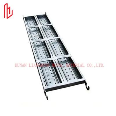 China Honk On Steel Scaffold Boards 420*45mm Metal Scaffolding Catwalk for sale