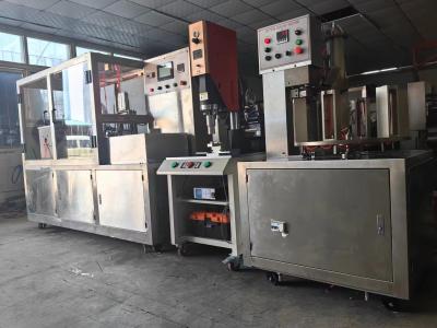 China 415 G/m2 Gable Top Cartoning Machine with PLC Control Stainless Steel 304 Construction zu verkaufen