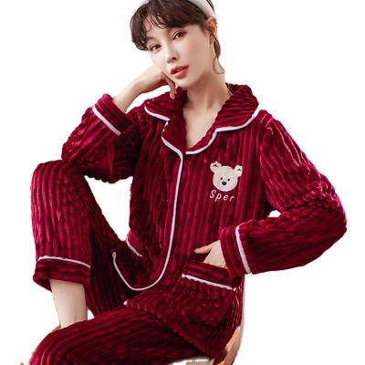 China Autumn and winter women's flannel pajamas thermal plush thickened Korean two-piece long sleeved sets of sleepwear cardigan girls pajamas for sale