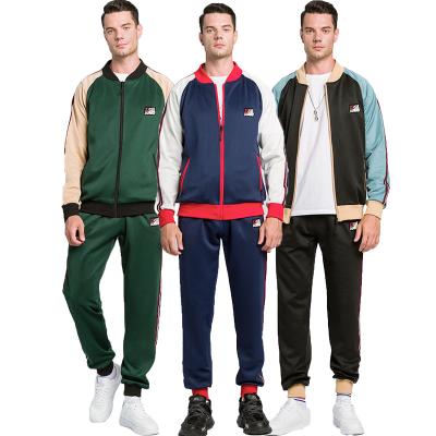 China Wholesale Breathable Mens Sweat Suits 2 Pieces Long Sleeve Hoodie Duffle Set Outdoor Sport Tracksuits For Men for sale