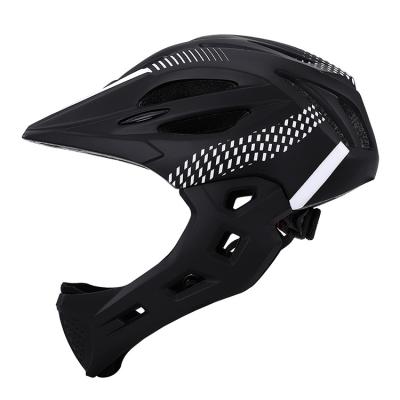 China Chin Guard Customized OEM Kids Helmet Bike Sports Helmet Outdoor Safety Cycling Offroad Helmet for sale