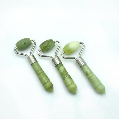 China Hot Selling Wholesale Female Beauty Jade Roller Set Portable/Cool/Comfortable/Double Rollers Slimming Tool for sale