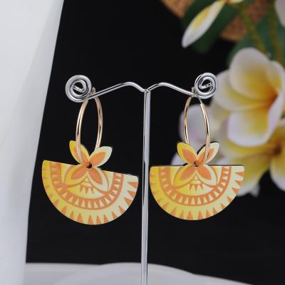 China New Wholesale New Hawaiian Samoan Polynesian Polynesian Earrings Gray Red Colorful Acrylic Cocos Cring Jewelry Boho Hawaiian Earring for sale