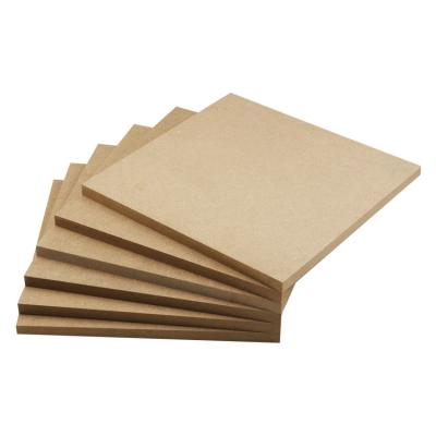 China First Class 1220*2440mm Traditional Plain MDF Boards Medium MDF Board Plain Board MDF Board for sale