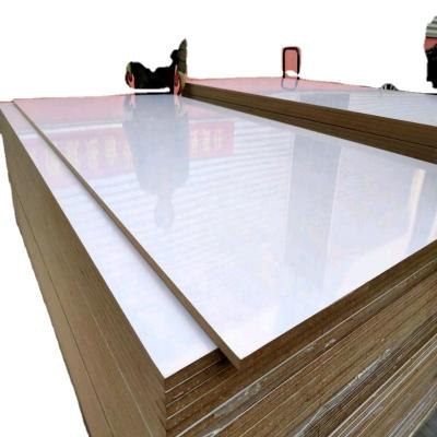 China Moisture Proof Manufacturers Sell High Quality High Gloss Furniture MDF Wood Fiber Board UV Board for sale