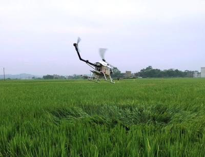 China UAV de la agricultura de la precisión 22KG para el pesticida que rocía 1,5 hectáreas por repuesto capacidad de carga útil de 15 kilogramos en venta