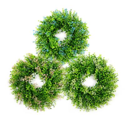 China Realistic Artificial Green Leaves Weave Boxwood Wreath Farmhouse Greenery Leaf Wreath for Front Door Windows Indoor Outdoor Hanging for sale