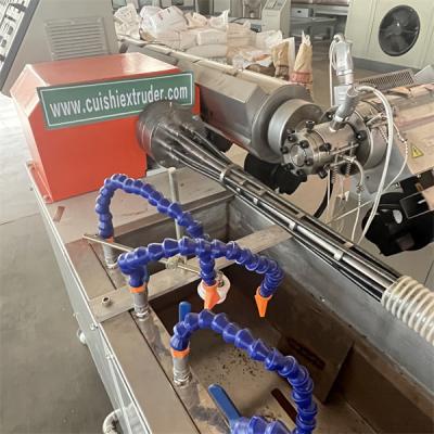 Cina Flessibile Helix PVC Suction Hose Machine / Rafforzata PVC Pipe Extruder Machine in vendita