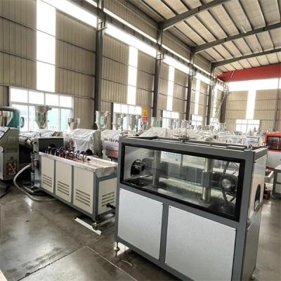 China Flexible Operation Spirale Rohr Extrusionslinie Doppelwand gewölbte flexible Rohrmaschine zu verkaufen