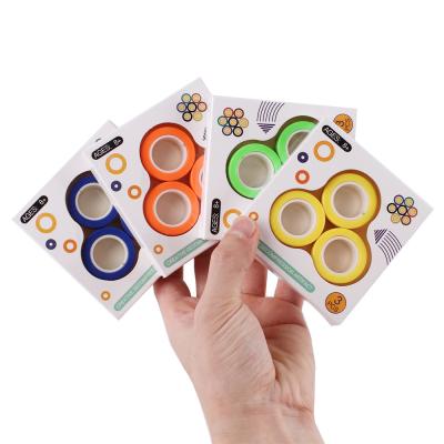 China 3pcs Cement Spinner Plastic Funny Spinner Magnetic Ring Unzip Toy Magic Ring Props Factory Anti Stress Wiggle Toys For Kids for sale