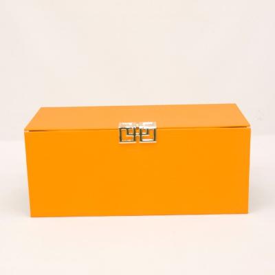 China Hot Sales Recycled Materials Fashionable Rectangle Varnishing Paper Boxes For Packaging for sale