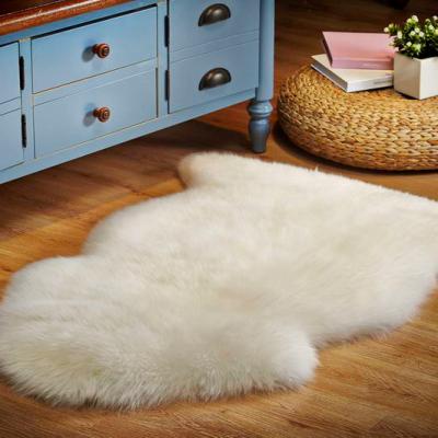 China PLAY GOLF Real Sheepskin Fur Blankets Sheepskin Carpet Blanket Fur Rug Sale Hot Cheap Fashion New Design for sale