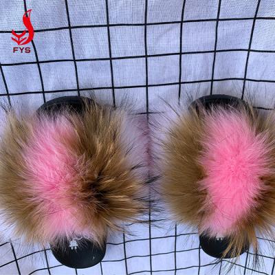 China Breathable Hot Selling Black Raccoon Brown Sandals Mom And Child Fox Slippers Fur Slide 2020 With Strap for sale