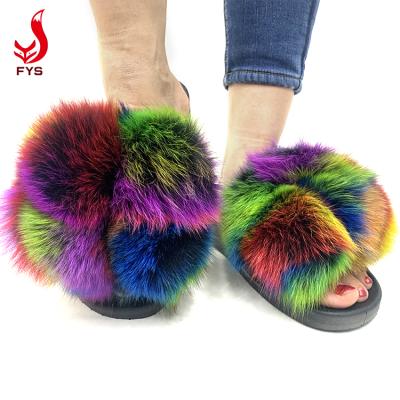 China 2020 Fashion Trend Luxury Style Fur Flip Flop Women Fur Flat Slippers Fox Fur Slipper For Mommy And Me for sale