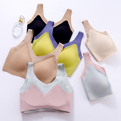 China Push-up Popular Traceless Latex Breast Pad Naked Feel Sports Bra Plus Size Wireless Push Up Bra For Girls for sale