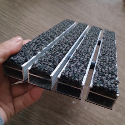 China Modern aluminum entrance matting on ground carpet in commercial buildings for sale