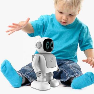 China Bluetooth Astronaut Robot Music Astronaut Can Naiad Intelligent Dancing Talking Robot For Kids Play for sale