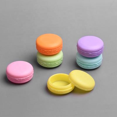 China Lip Gloss Filling LZ Pack Stock 100pcs PP Yellow Orange Green Blue Pink Purple Face Cream Jar 10 Grams Lip Balm Container Macaron for sale