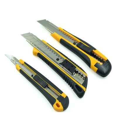 China Small utility knife 9MM paper knife wallpaper knife wallpaper knife utility knife plastic cutter blade for sale