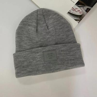 China COMMON High Quality Warm Knitted Winter Beanie Hat Solid Color Hat For Man And Women for sale