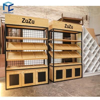 China Painted Luxury Custom Wooden Bread Shop Interior Design Retail Shop Furniture Showcase Bakery Shop Street Bakery Suitable Display Racks for sale