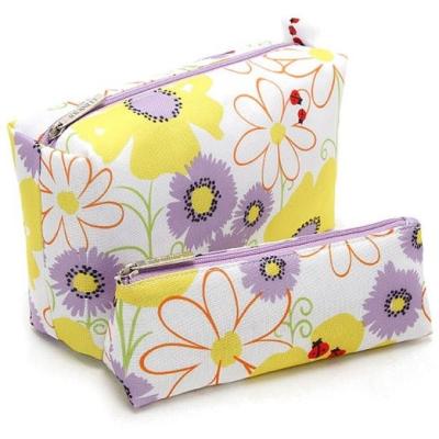 China 600x 300d Polyester Flower Patten Travel Toiletry Bag Heat Transfer Print Travel Wash Bag for sale