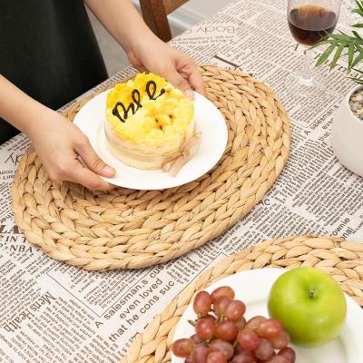 China Tabletex 2021 Sustainable Hand Crafted Water Hyacinth Place Mat Woven Table Mat for sale