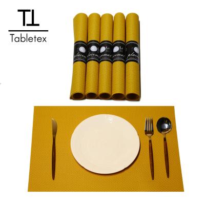 China Viable Free Sample Tabletex Place Mat Water Proof Oil Proof PVC Waterproof Plastic Placemat Wholesale for sale